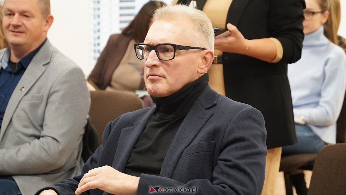 Ostrołęckie Forum Biznesowe z PAIH i BGK: Ostrołęka stawia na eksport.[03.12.2025] - zdjęcie #31 - eOstroleka.pl