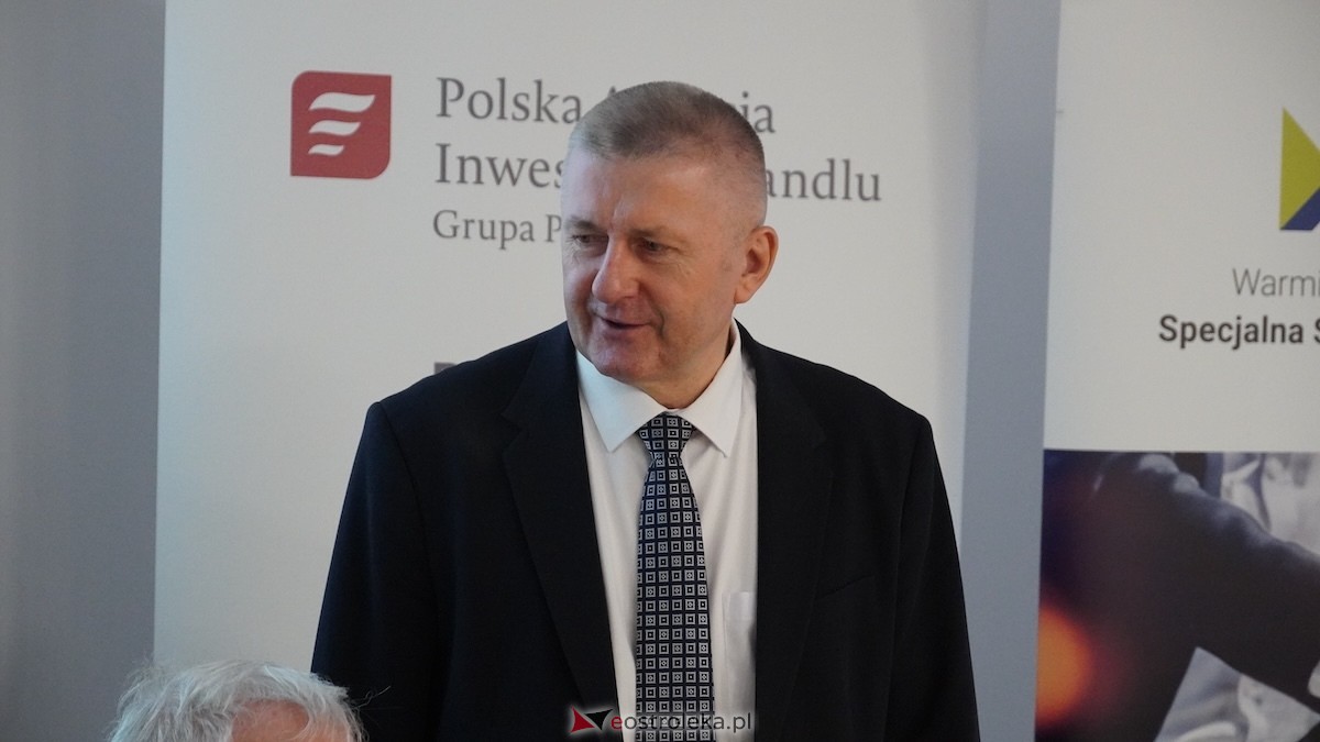 Ostrołęckie Forum Biznesowe z PAIH i BGK: Ostrołęka stawia na eksport.[03.12.2025] - zdjęcie #24 - eOstroleka.pl