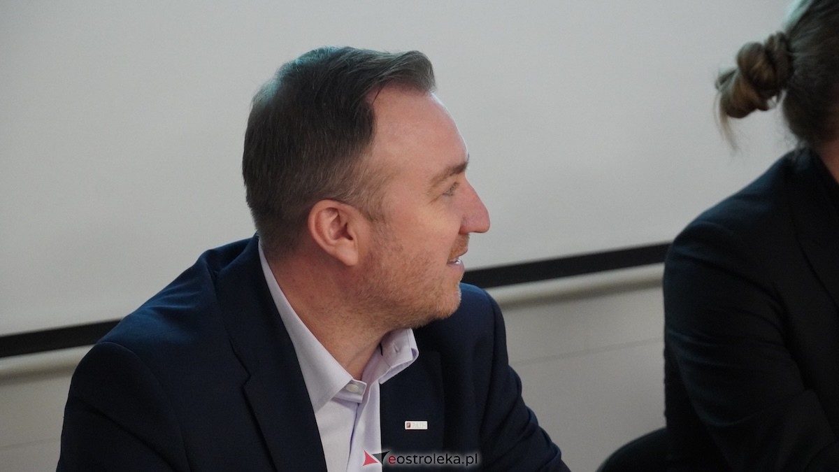 Ostrołęckie Forum Biznesowe z PAIH i BGK: Ostrołęka stawia na eksport.[03.12.2025] - zdjęcie #20 - eOstroleka.pl