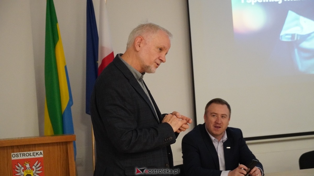Ostrołęckie Forum Biznesowe z PAIH i BGK: Ostrołęka stawia na eksport.[03.12.2025] - zdjęcie #6 - eOstroleka.pl