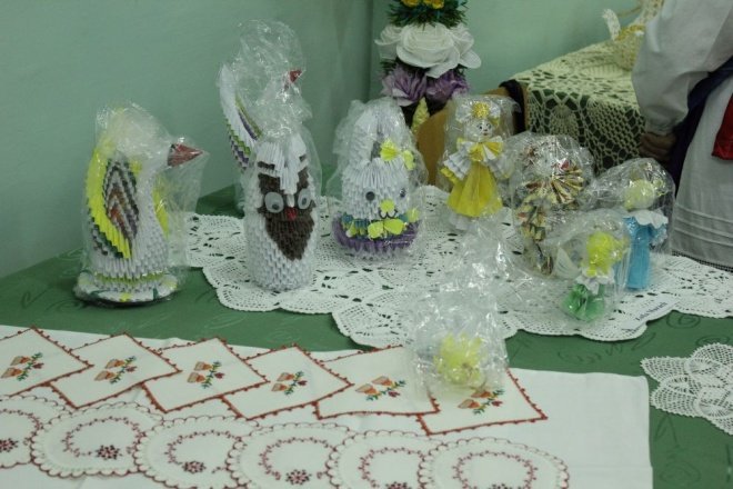 Wystawa rękodzieła kurpiowskiego - W hołdzie Zofii Niedziałkowskiej [04.11.2011] - zdjęcie #11 - eOstroleka.pl