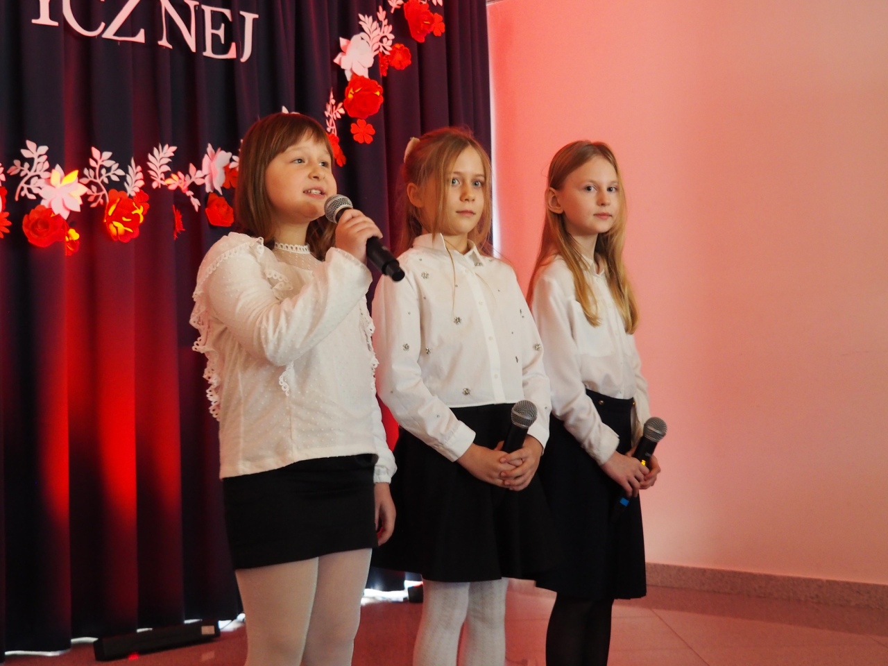 I Gminny Konkurs Pieśni Patriotycznych w Olszewie-Borkach  - zdjęcie #9 - eOstroleka.pl