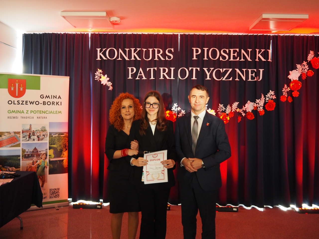 I Gminny Konkurs Pieśni Patriotycznych w Olszewie-Borkach  - zdjęcie #2 - eOstroleka.pl