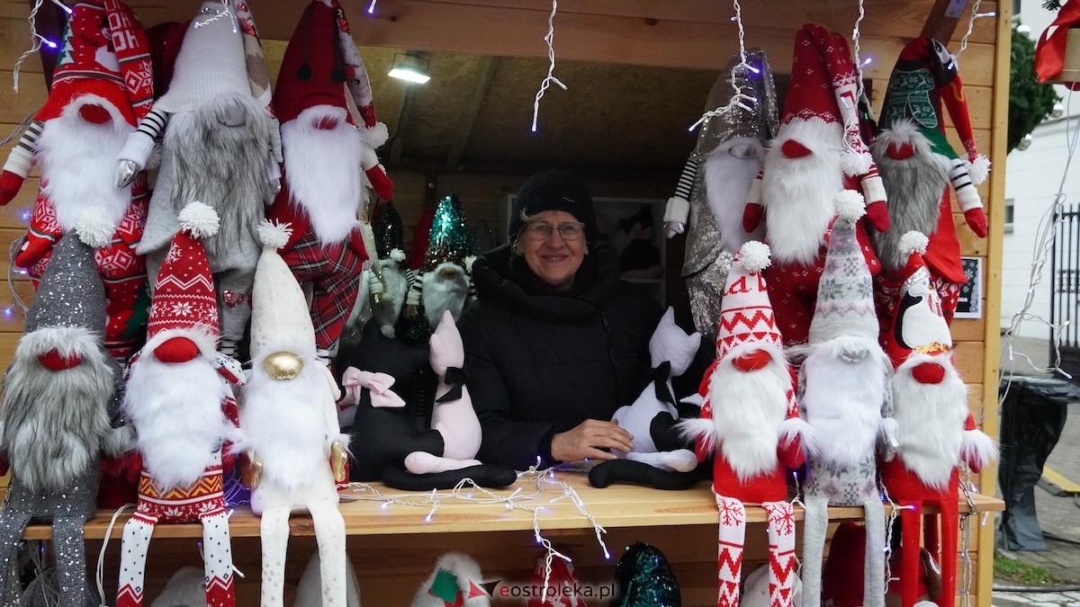 III Kurpiowski Jarmark Bożonarodzeniowy [4.12.2025] - zdjęcie #141 - eOstroleka.pl