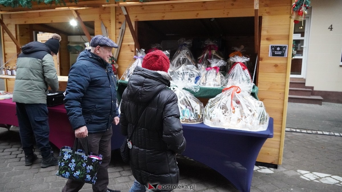 III Kurpiowski Jarmark Bożonarodzeniowy [4.12.2025] - zdjęcie #134 - eOstroleka.pl