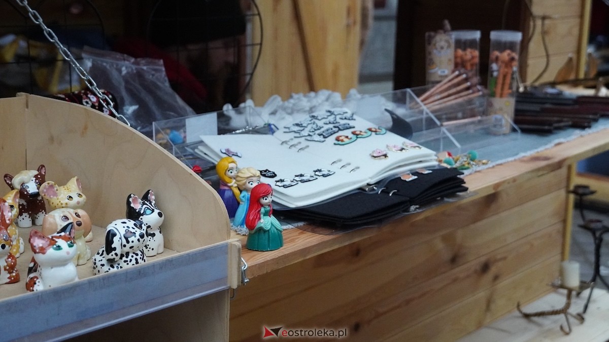 III Kurpiowski Jarmark Bożonarodzeniowy [4.12.2025] - zdjęcie #121 - eOstroleka.pl