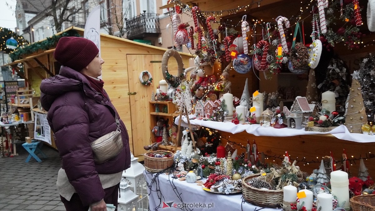 III Kurpiowski Jarmark Bożonarodzeniowy [4.12.2025] - zdjęcie #107 - eOstroleka.pl