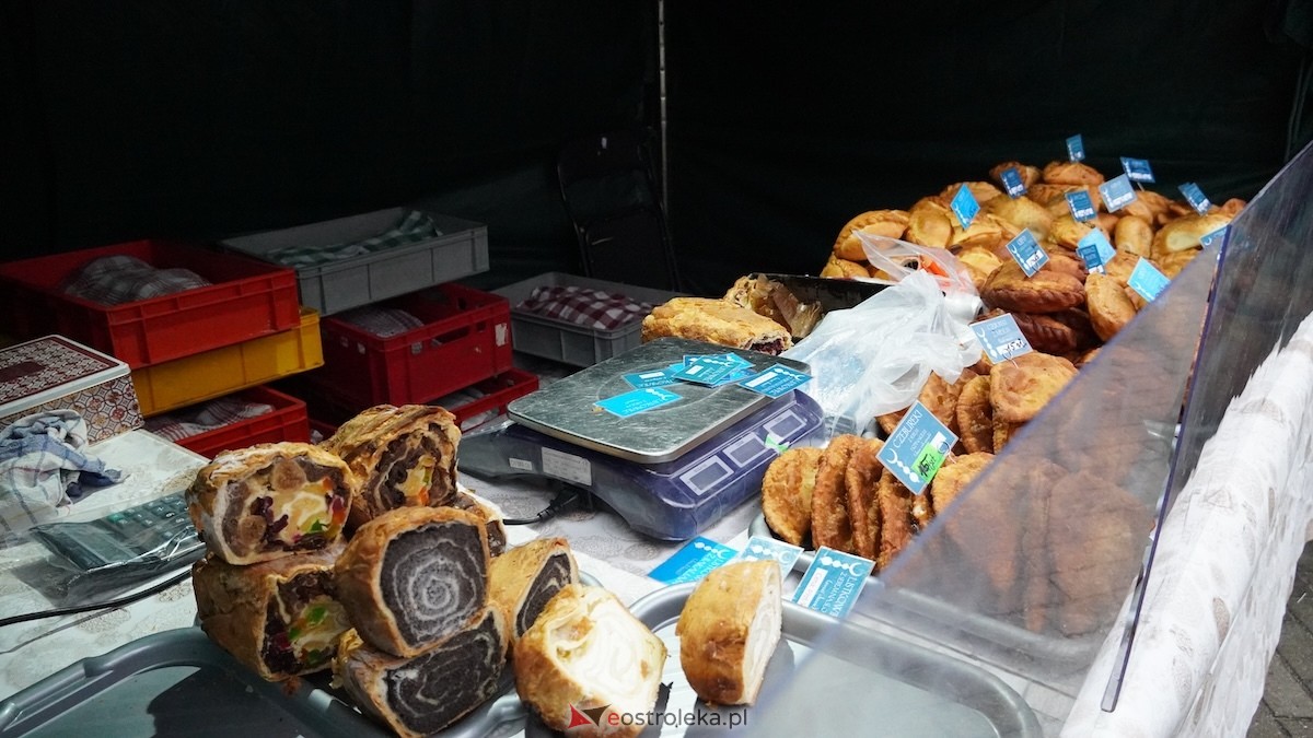 III Kurpiowski Jarmark Bożonarodzeniowy [4.12.2025] - zdjęcie #94 - eOstroleka.pl