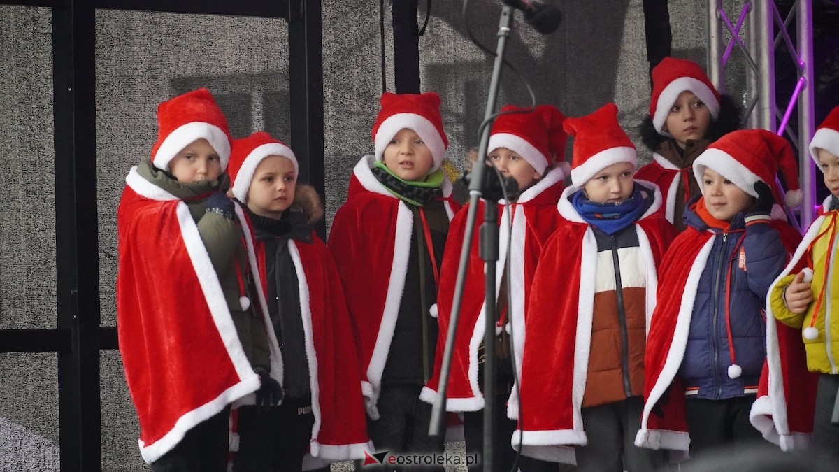 III Kurpiowski Jarmark Bożonarodzeniowy [4.12.2025] - zdjęcie #91 - eOstroleka.pl