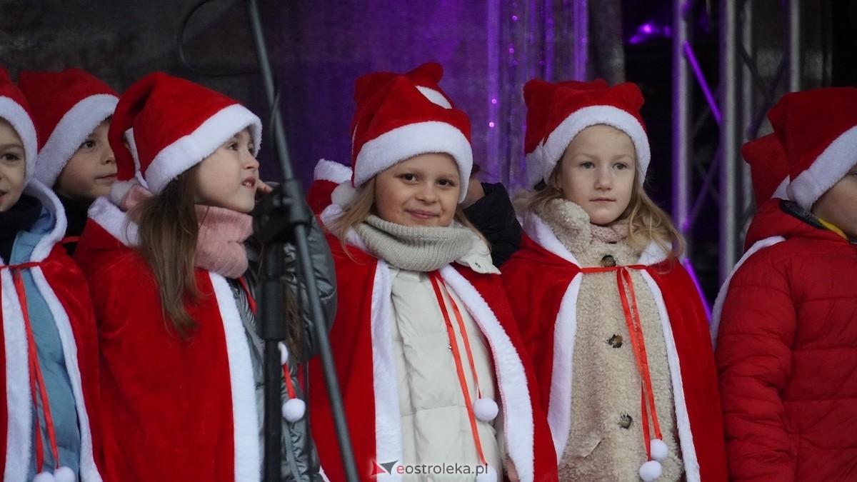 III Kurpiowski Jarmark Bożonarodzeniowy [4.12.2025] - zdjęcie #79 - eOstroleka.pl