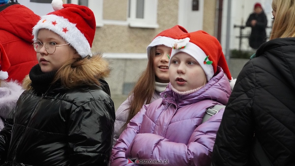 III Kurpiowski Jarmark Bożonarodzeniowy [4.12.2025] - zdjęcie #52 - eOstroleka.pl