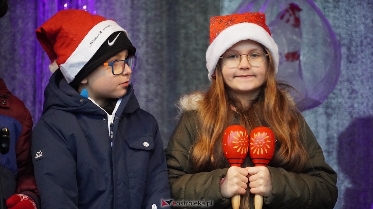 III Kurpiowski Jarmark Bożonarodzeniowy [4.12.2025] - zdjęcie #32 - eOstroleka.pl