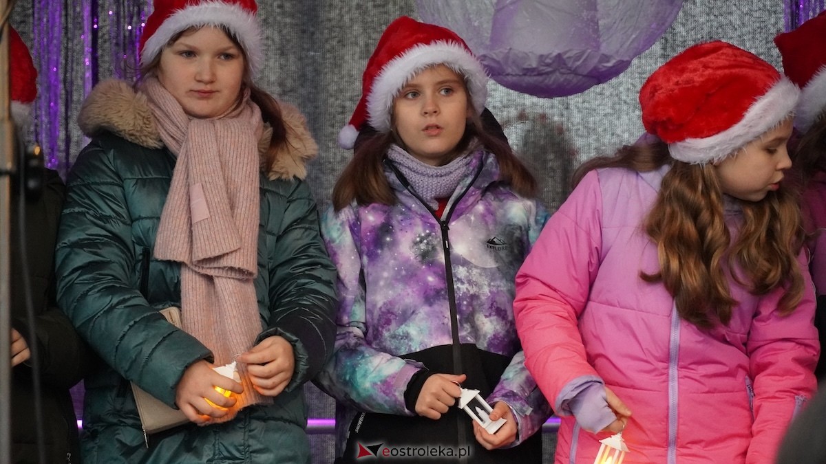 III Kurpiowski Jarmark Bożonarodzeniowy [4.12.2025] - zdjęcie #28 - eOstroleka.pl