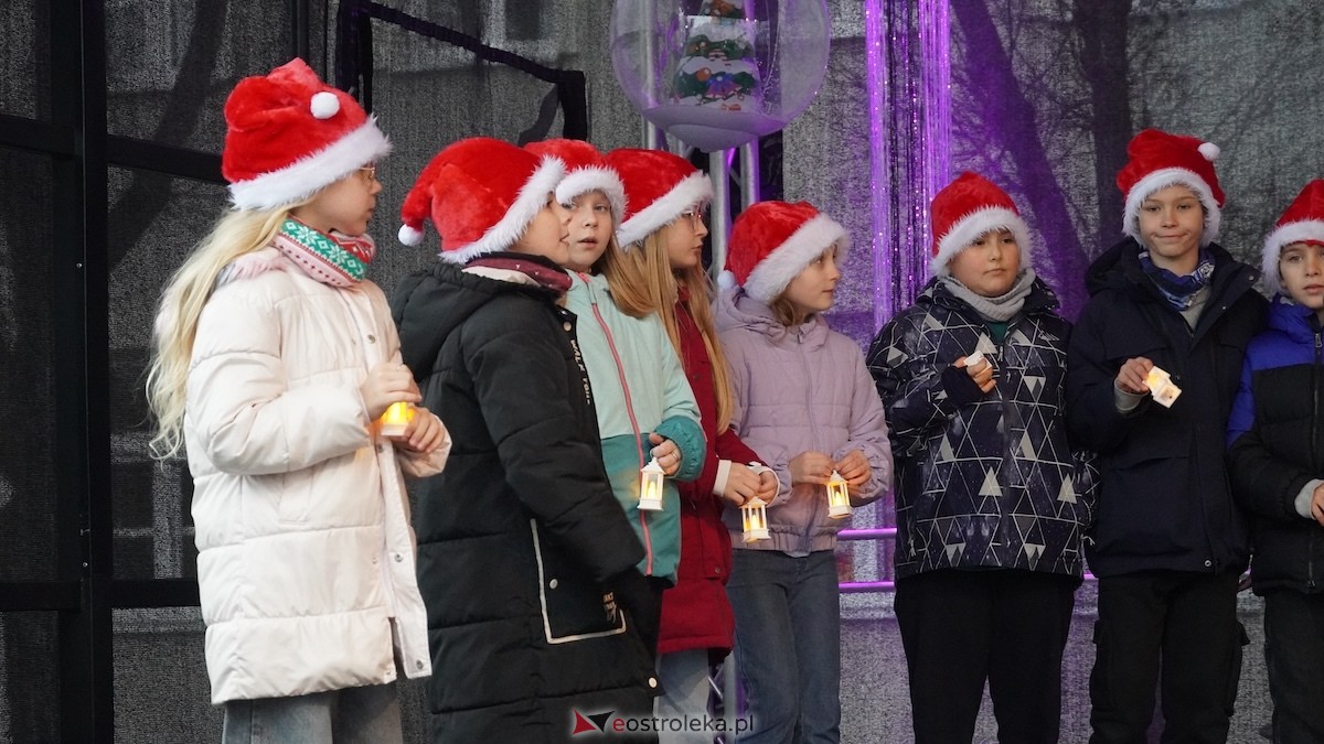 III Kurpiowski Jarmark Bożonarodzeniowy [4.12.2025] - zdjęcie #27 - eOstroleka.pl