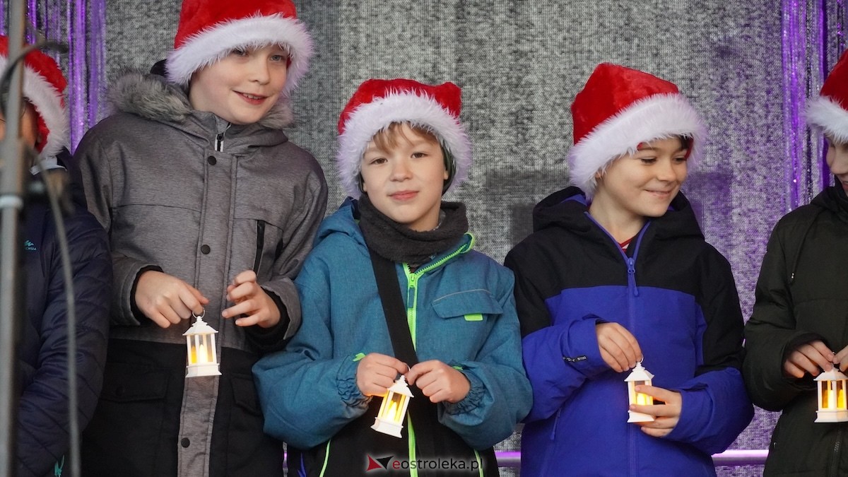 III Kurpiowski Jarmark Bożonarodzeniowy [4.12.2025] - zdjęcie #24 - eOstroleka.pl