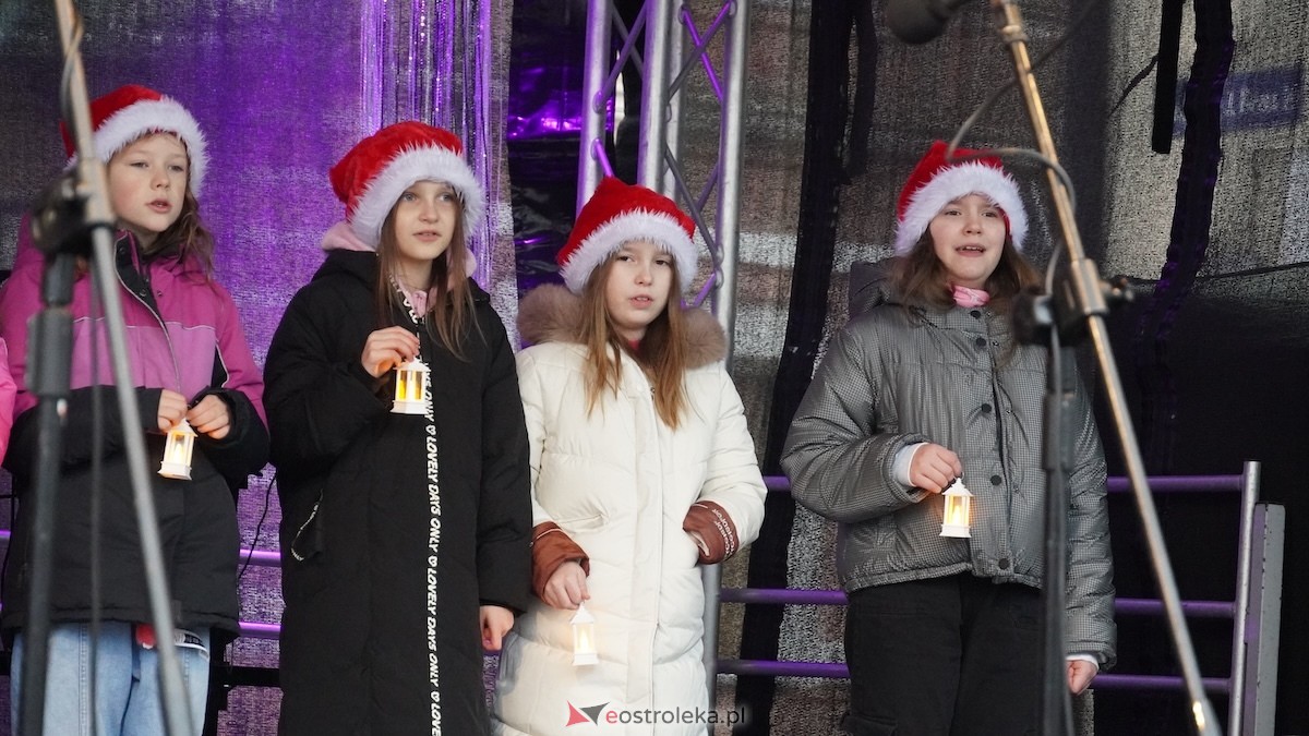 III Kurpiowski Jarmark Bożonarodzeniowy [4.12.2025] - zdjęcie #21 - eOstroleka.pl