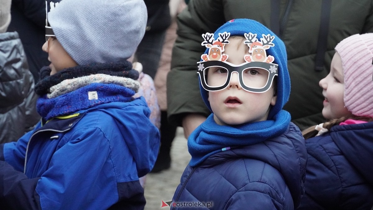 III Kurpiowski Jarmark Bożonarodzeniowy [4.12.2025] - zdjęcie #19 - eOstroleka.pl