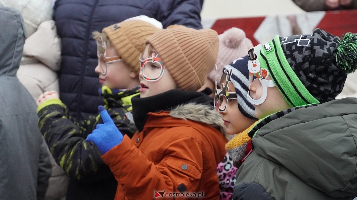 III Kurpiowski Jarmark Bożonarodzeniowy [4.12.2025] - zdjęcie #18 - eOstroleka.pl