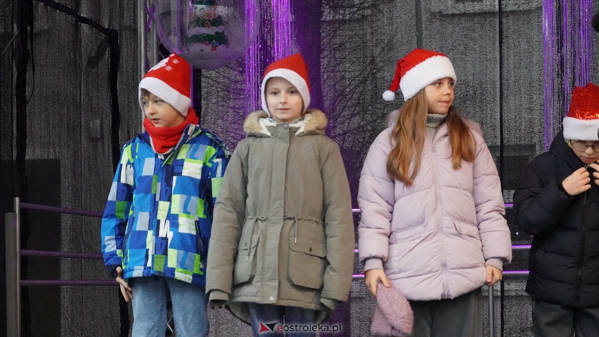 III Kurpiowski Jarmark Bożonarodzeniowy [4.12.2025] - zdjęcie #15 - eOstroleka.pl