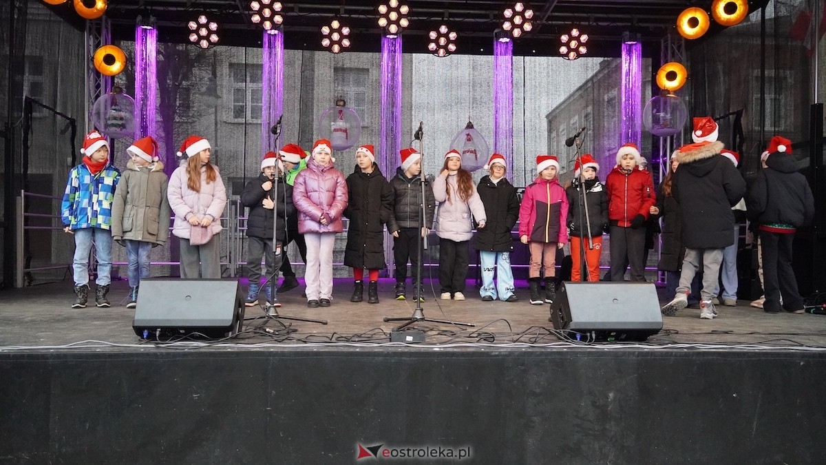 III Kurpiowski Jarmark Bożonarodzeniowy [4.12.2025] - zdjęcie #13 - eOstroleka.pl