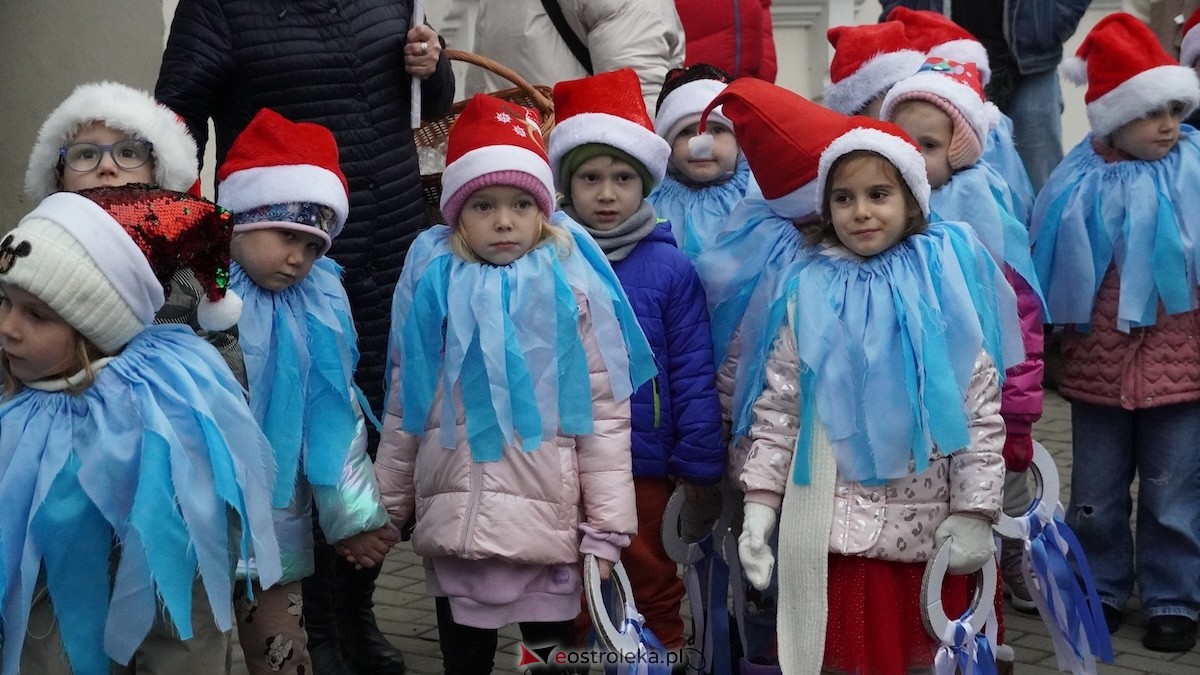 III Kurpiowski Jarmark Bożonarodzeniowy [4.12.2025] - zdjęcie #8 - eOstroleka.pl