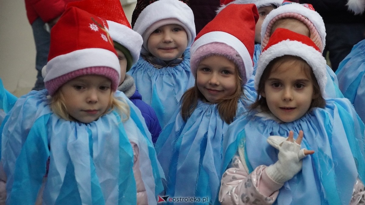 III Kurpiowski Jarmark Bożonarodzeniowy [4.12.2025] - zdjęcie #7 - eOstroleka.pl