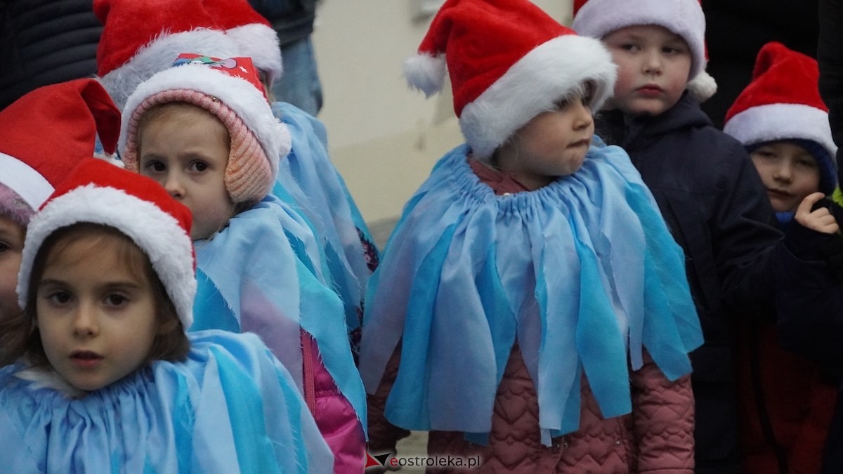 III Kurpiowski Jarmark Bożonarodzeniowy [4.12.2025] - zdjęcie #5 - eOstroleka.pl