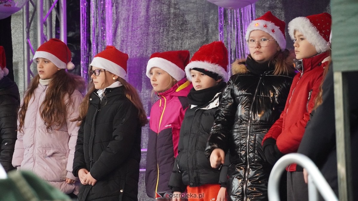 III Kurpiowski Jarmark Bożonarodzeniowy [4.12.2025] - zdjęcie #4 - eOstroleka.pl