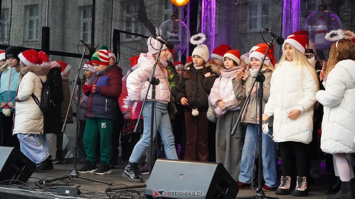 III Kurpiowski Jarmark Bożonarodzeniowy [4.12.2025] - zdjęcie #2 - eOstroleka.pl