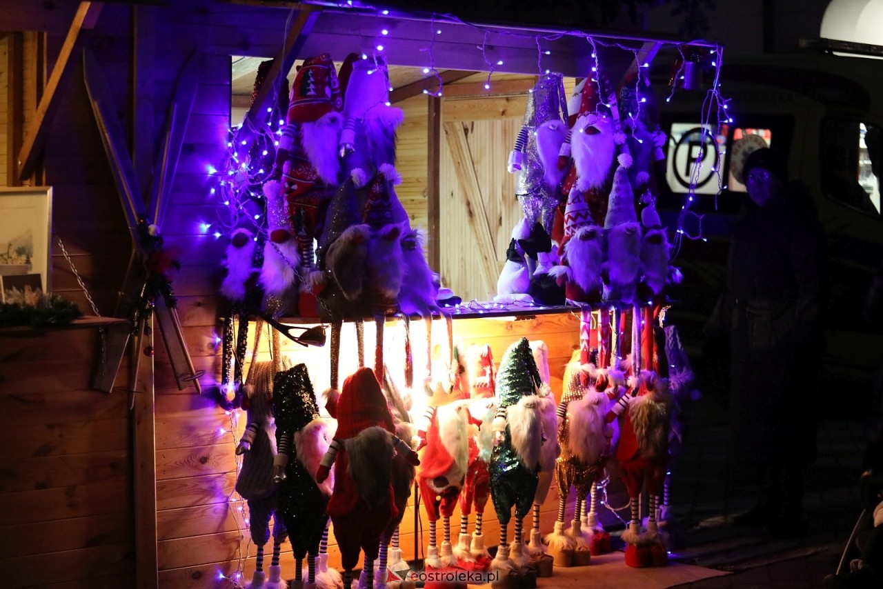 Jarmark Bożonarodzeniowy w Ostrołęce [4.12.2025] - zdjęcie #76 - eOstroleka.pl