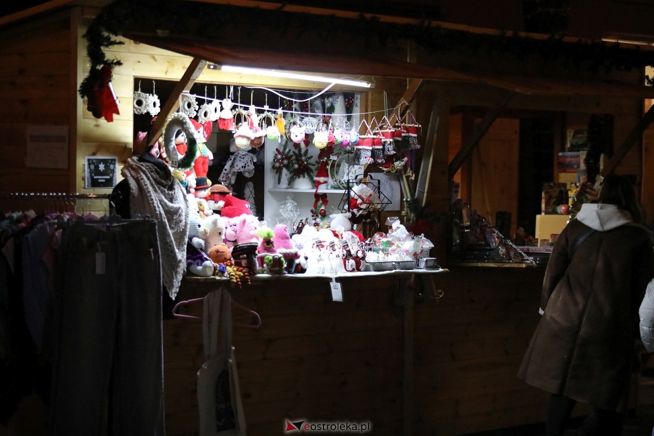 Jarmark Bożonarodzeniowy w Ostrołęce [4.12.2025] - zdjęcie #70 - eOstroleka.pl