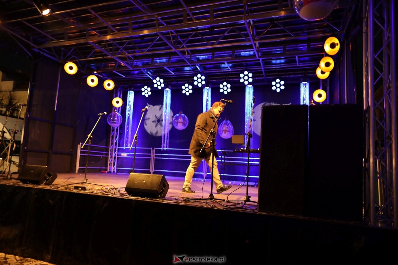 Jarmark Bożonarodzeniowy w Ostrołęce [4.12.2025] - zdjęcie #54 - eOstroleka.pl