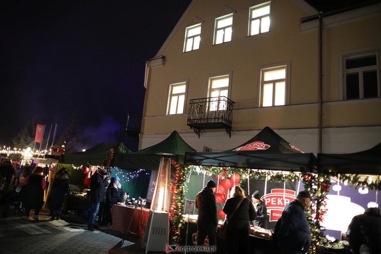 Jarmark Bożonarodzeniowy w Ostrołęce [4.12.2025] - zdjęcie #43 - eOstroleka.pl