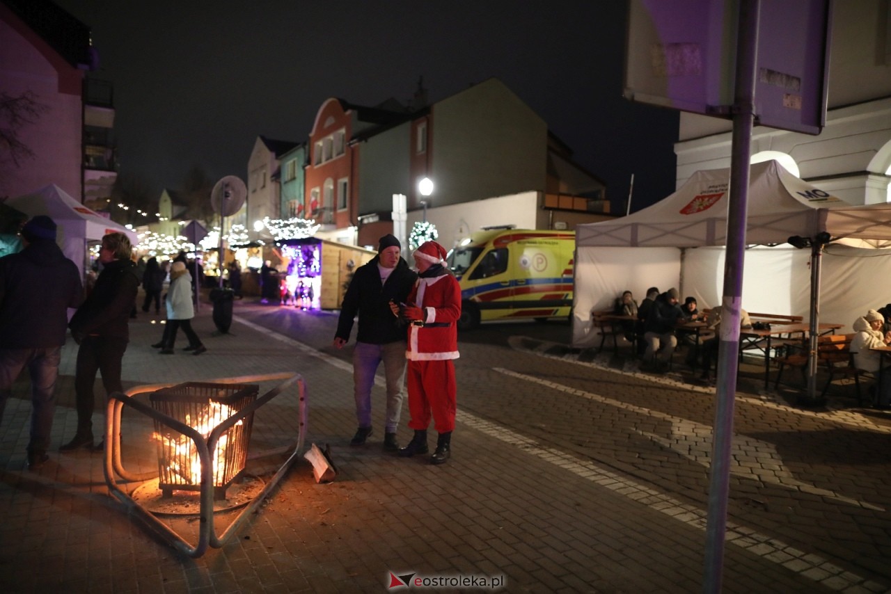 Jarmark Bożonarodzeniowy w Ostrołęce [4.12.2025] - zdjęcie #41 - eOstroleka.pl