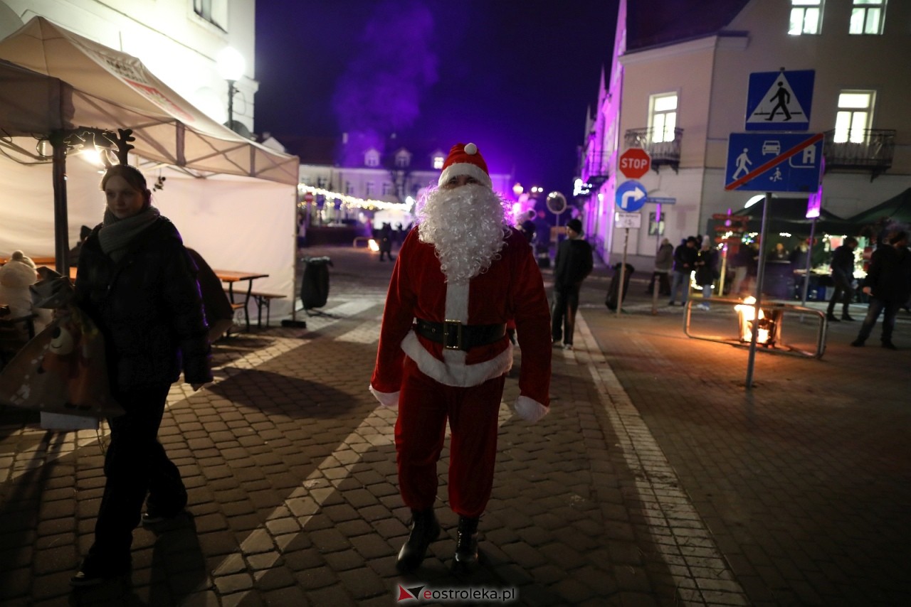 Jarmark Bożonarodzeniowy w Ostrołęce [4.12.2025] - zdjęcie #26 - eOstroleka.pl