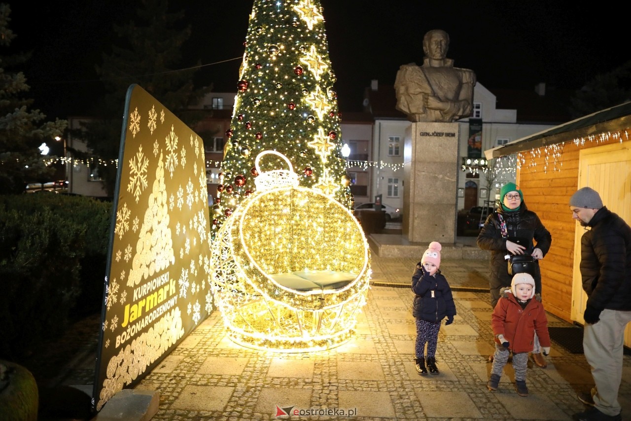 Jarmark Bożonarodzeniowy w Ostrołęce [4.12.2025] - zdjęcie #11 - eOstroleka.pl