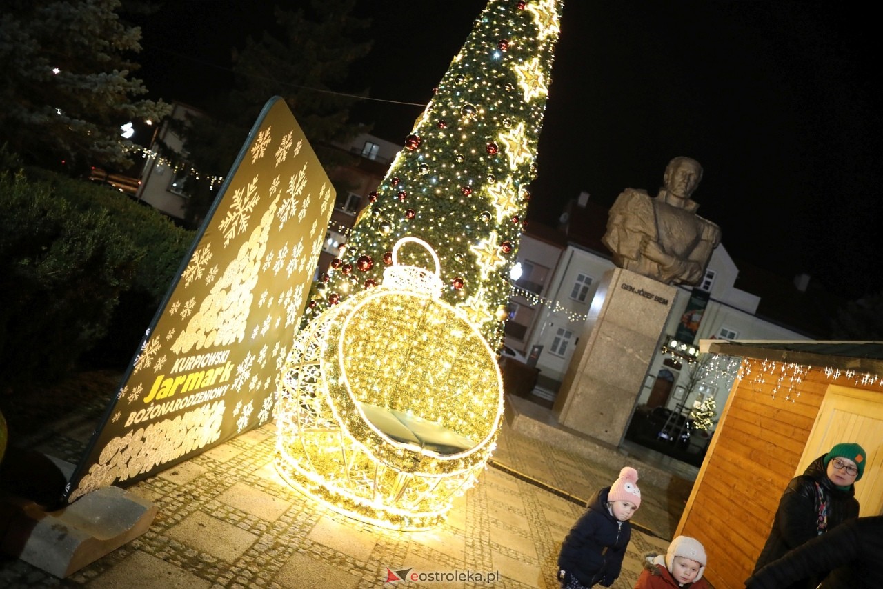 Jarmark Bożonarodzeniowy w Ostrołęce [4.12.2025] - zdjęcie #10 - eOstroleka.pl