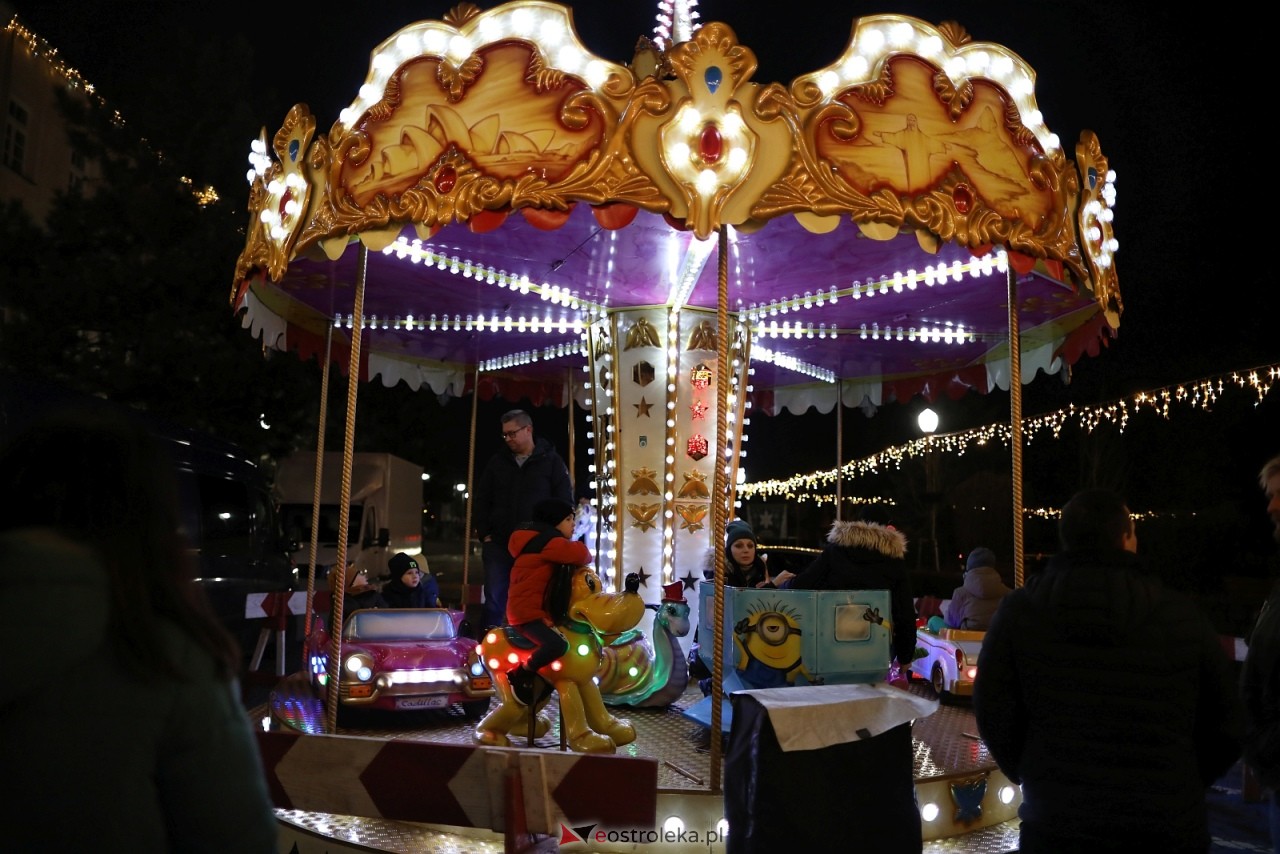 Jarmark Bożonarodzeniowy w Ostrołęce [4.12.2025] - zdjęcie #8 - eOstroleka.pl