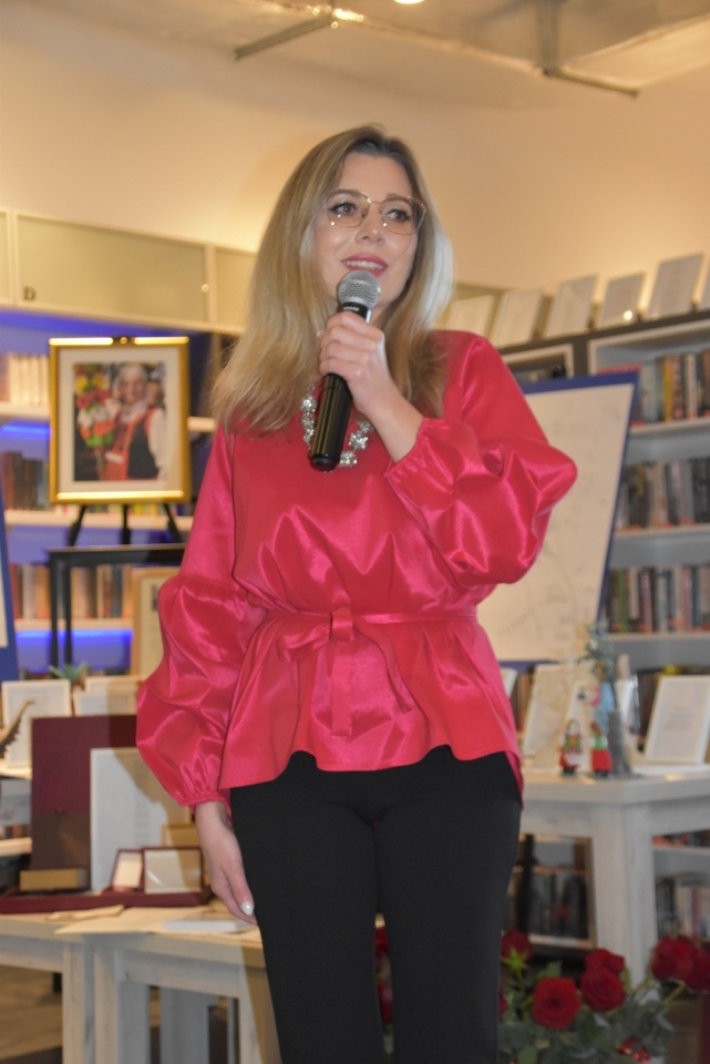 Dawne życie na Kurpiach: pamięci Marianny Staśkiewicz w gminnej bibliotece fot. Gmina Kadzidło  [3.12.2025] - zdjęcie #71 - eOstroleka.pl