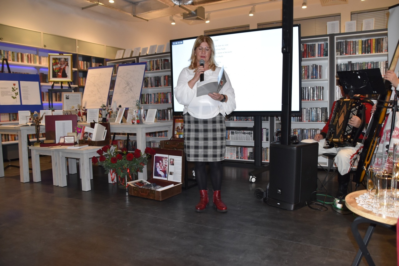 Dawne życie na Kurpiach: pamięci Marianny Staśkiewicz w gminnej bibliotece fot. Gmina Kadzidło  [3.12.2025] - zdjęcie #56 - eOstroleka.pl