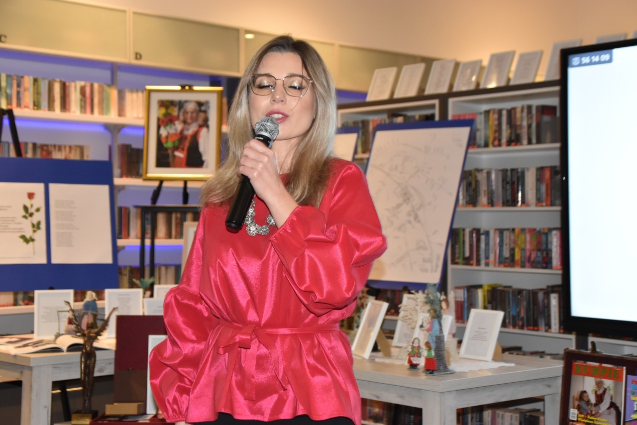 Dawne życie na Kurpiach: pamięci Marianny Staśkiewicz w gminnej bibliotece fot. Gmina Kadzidło  [3.12.2025] - zdjęcie #53 - eOstroleka.pl