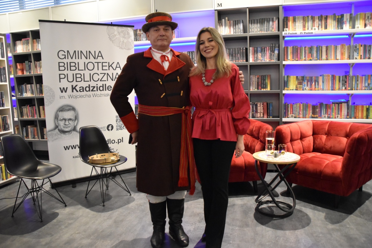 Dawne życie na Kurpiach: pamięci Marianny Staśkiewicz w gminnej bibliotece fot. Gmina Kadzidło  [3.12.2025] - zdjęcie #47 - eOstroleka.pl