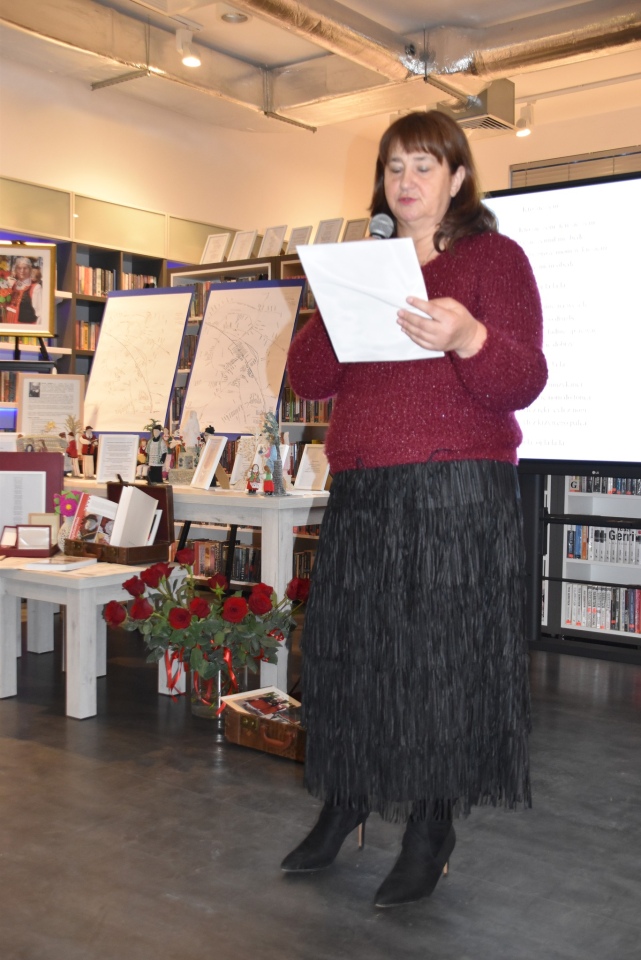 Dawne życie na Kurpiach: pamięci Marianny Staśkiewicz w gminnej bibliotece fot. Gmina Kadzidło  [3.12.2025] - zdjęcie #44 - eOstroleka.pl