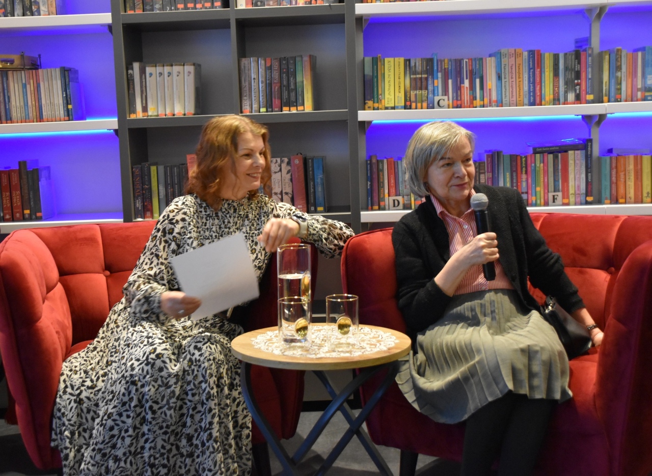 Dawne życie na Kurpiach: pamięci Marianny Staśkiewicz w gminnej bibliotece fot. Gmina Kadzidło  [3.12.2025] - zdjęcie #40 - eOstroleka.pl