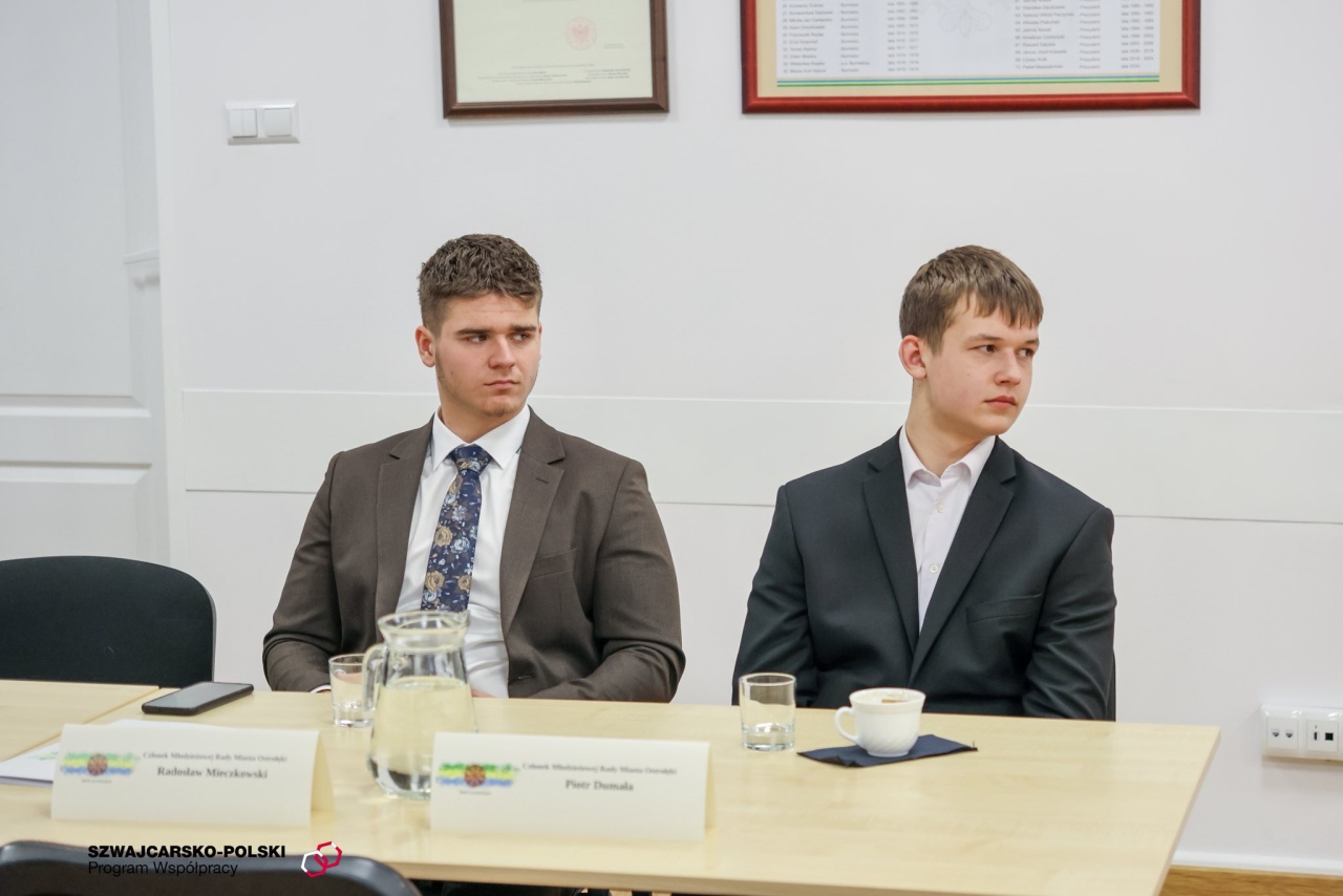 MRM po II sesji: od WOŚP 2026 po pomoc dla schroniska - ostrołęcka młodzież planuje działania fot. MRM Ostrołęka [2.12.2025] - zdjęcie #11 - eOstroleka.pl