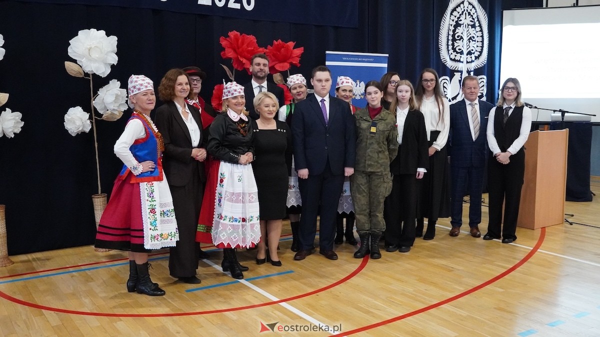 Uroczyste wręczenie stypendiów Prezesa Rady Ministrów [5.12.2025] - zdjęcie #156 - eOstroleka.pl