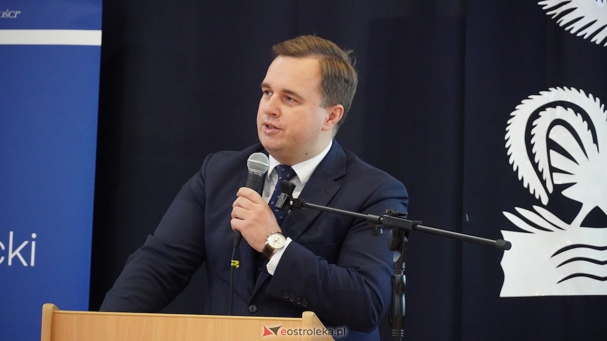 Uroczyste wręczenie stypendiów Prezesa Rady Ministrów [5.12.2025] - zdjęcie #126 - eOstroleka.pl