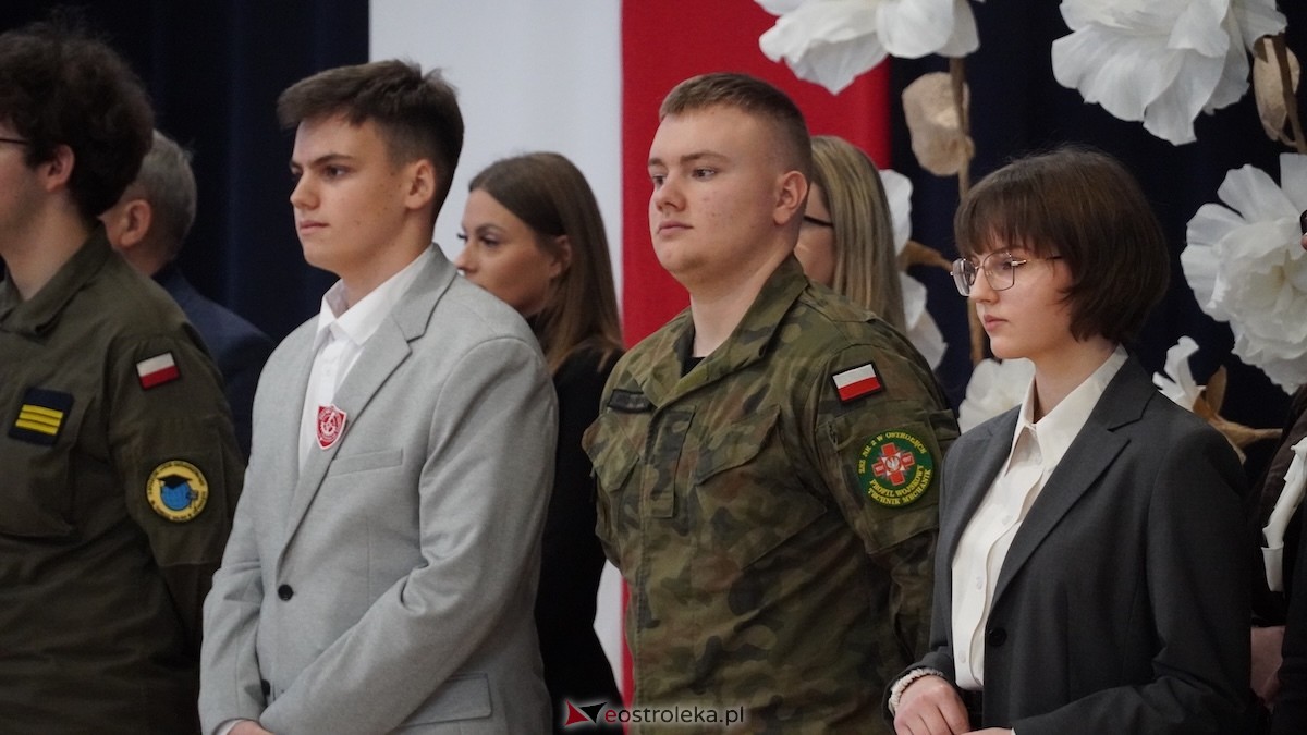 Uroczyste wręczenie stypendiów Prezesa Rady Ministrów [5.12.2025] - zdjęcie #111 - eOstroleka.pl