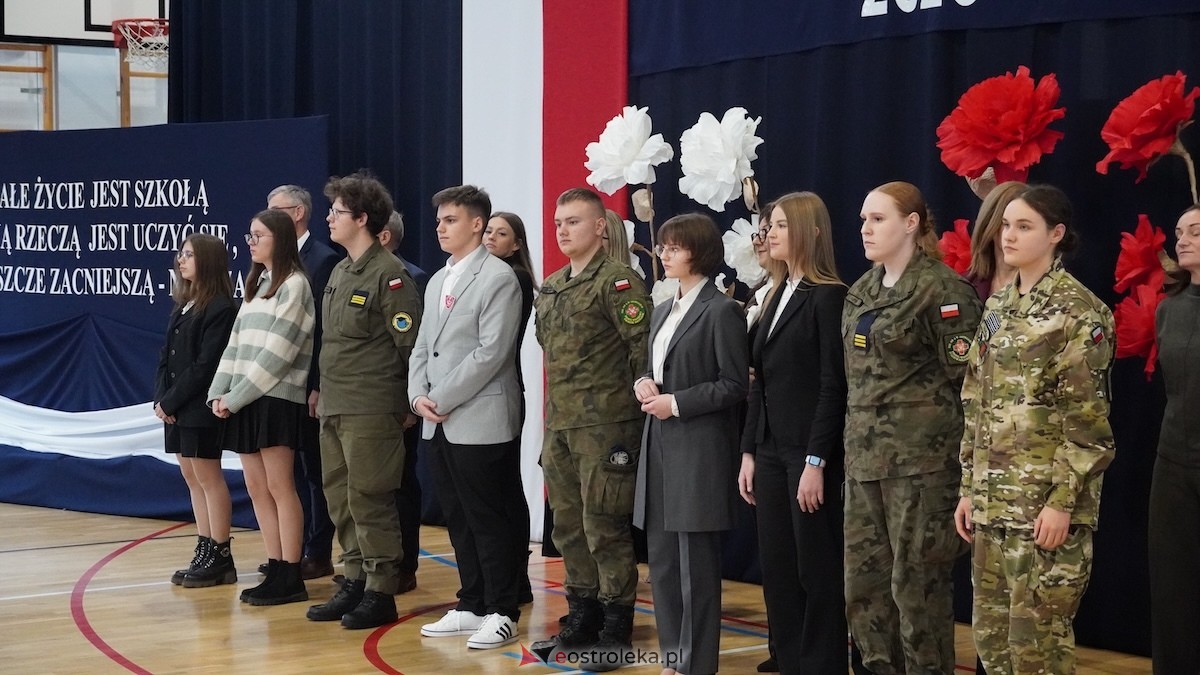 Uroczyste wręczenie stypendiów Prezesa Rady Ministrów [5.12.2025] - zdjęcie #109 - eOstroleka.pl