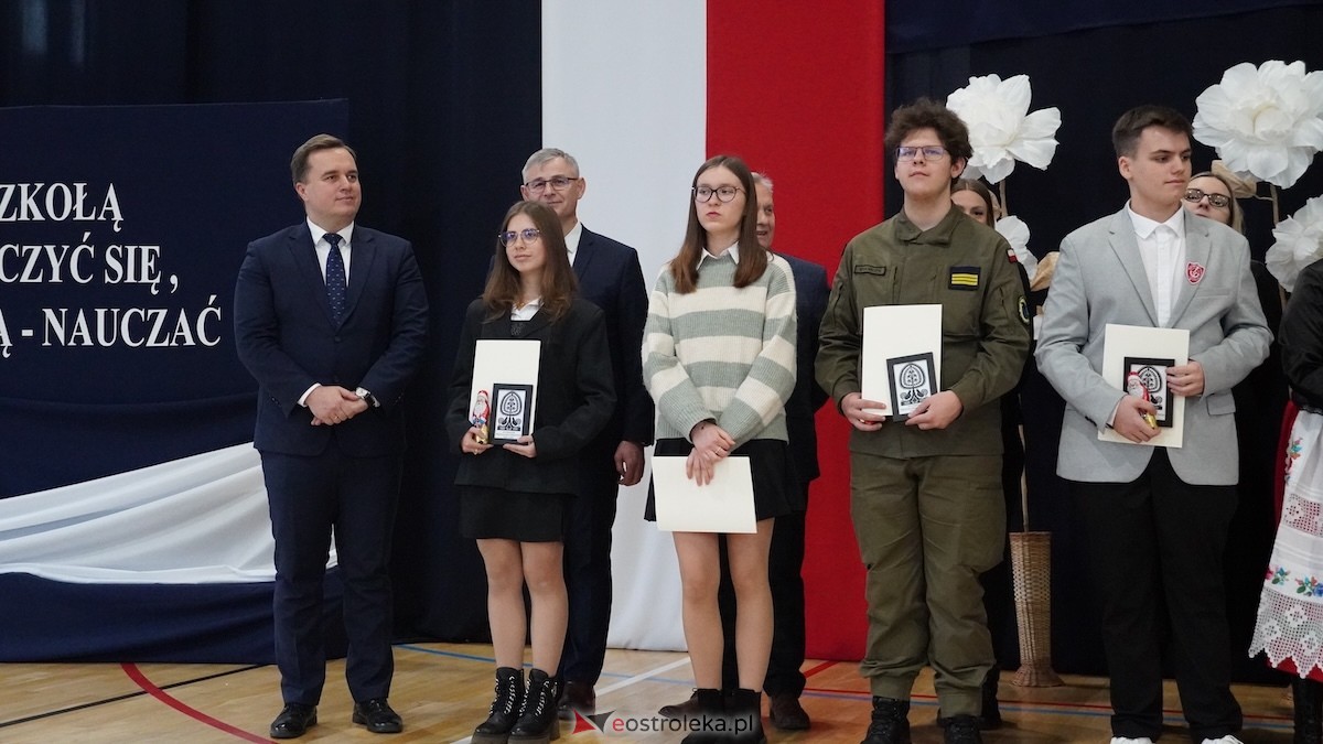 Uroczyste wręczenie stypendiów Prezesa Rady Ministrów [5.12.2025] - zdjęcie #97 - eOstroleka.pl